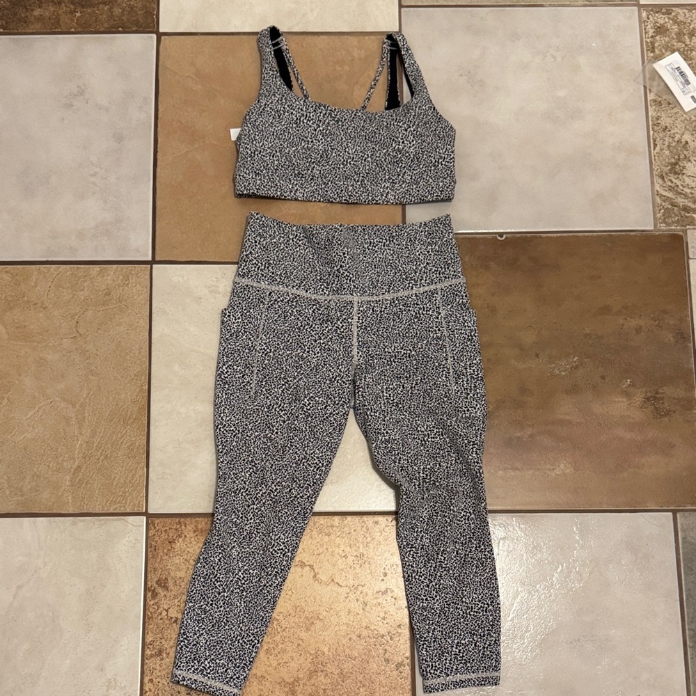Athleta Black and White Speckle High-Waist Leggings & Sports Bra